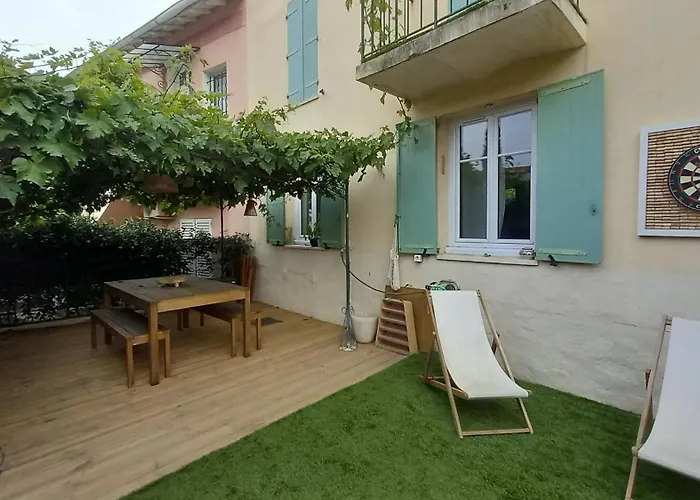 Maison Moderne Centre-ville بيت للعطل كان