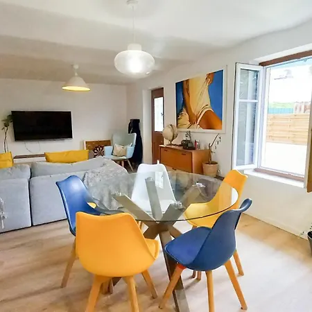 Maison Moderne Centre-ville Ferienhaus